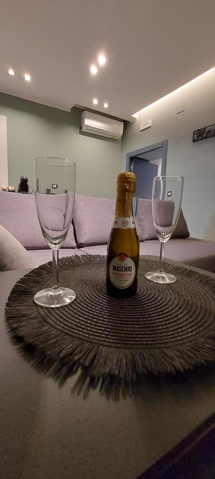 Gate 16 Room Napoli Экстерьер фото